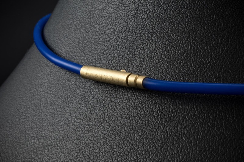 Bunz Design Collier Blau 950er Platin 750er Gelbgold Kautschuk Halsreif 