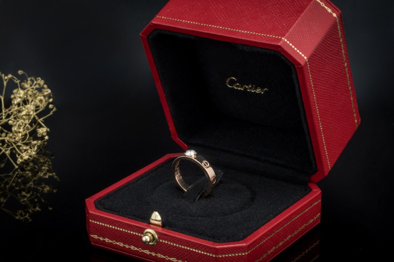 Cartier Love Solitär Ring mit 1 Diamant Brillant 750er Roségold Größe 51 