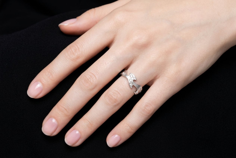 Georg Jensen Ring mit Diamanten Außergewöhnliche 750er Weißgold Arbeit 