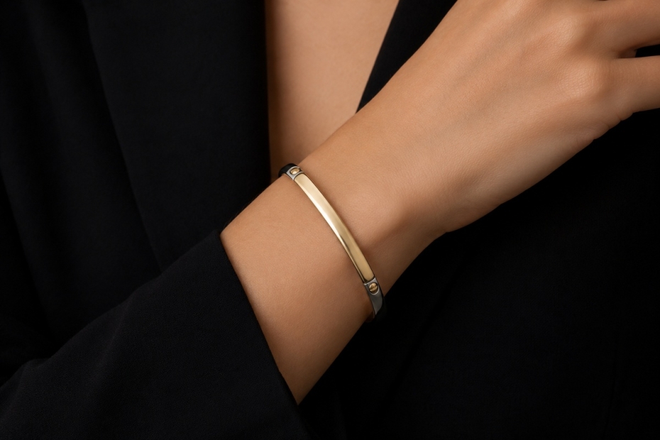 Cartier Armreif Love Motiv Acier et Or Eckige Form 750er Gold und Stahl 
