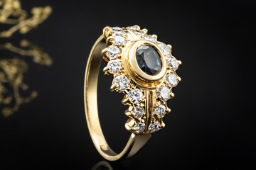 Saphir Ring Klassiker mit feurigen Diamanten 750er Gelbgold Handarbeit